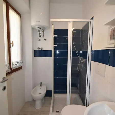 Cavoli - Vista Mare Con Terrazze, Clima E Posti Auto Apartman