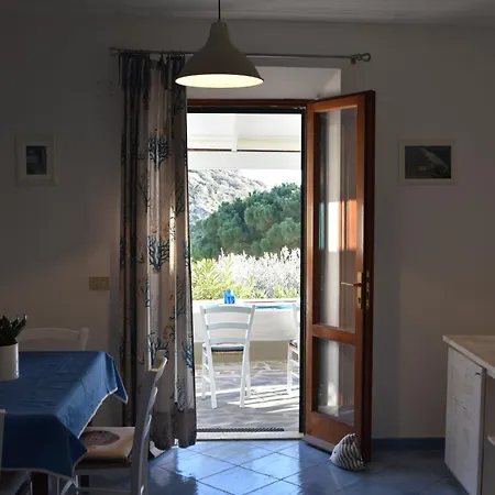 Apartman Cavoli - Vista Mare Con Terrazze, Clima E Posti Auto Spiaggia di Cavoli