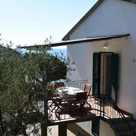 شقة Cavoli - Vista Mare Con Terrazze, Clima E Posti Auto